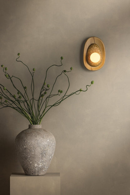 Pres Wall Sconce